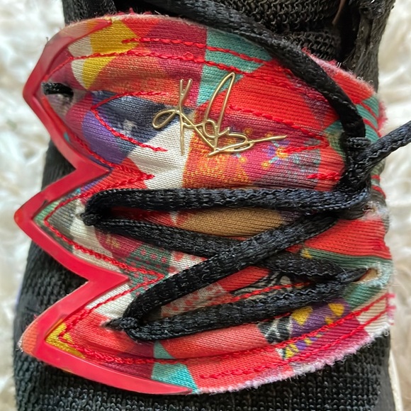 Kyrie Irving Nike basketball shoes for toddler size 12 - Picture 6 of 15